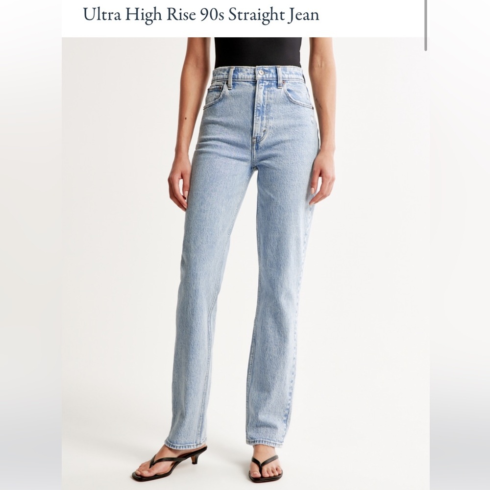 Ultra High Rise 90s Straight Jean